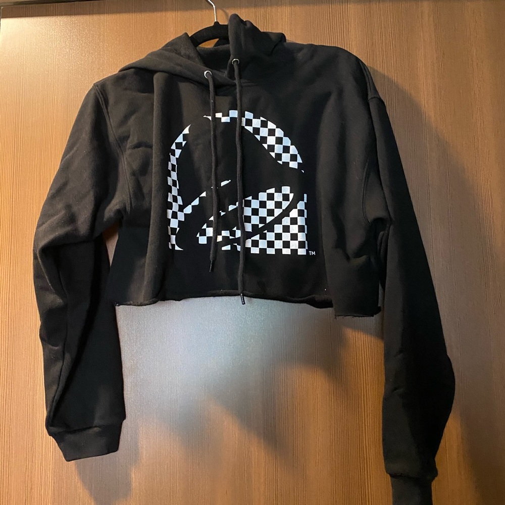 Forever 21 x Taco Bell Cropped Logo Sweatshirt